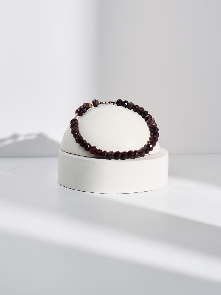 Браслет S360 с гранатом рондель