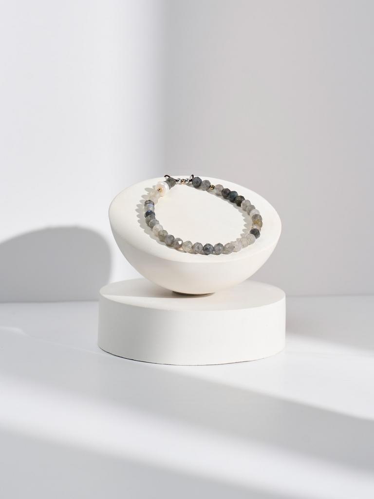 Браслет S360 с лабрадором, жемчужиной и гематитом