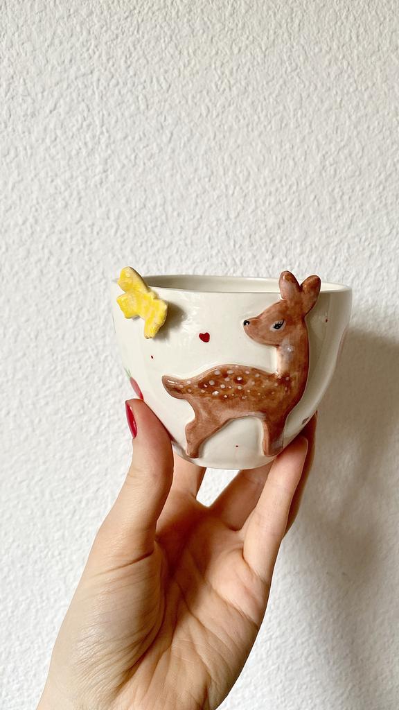 Чашка «Бэмби на земляничной полянке»