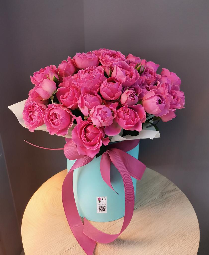 Пионовидные розы Мисти