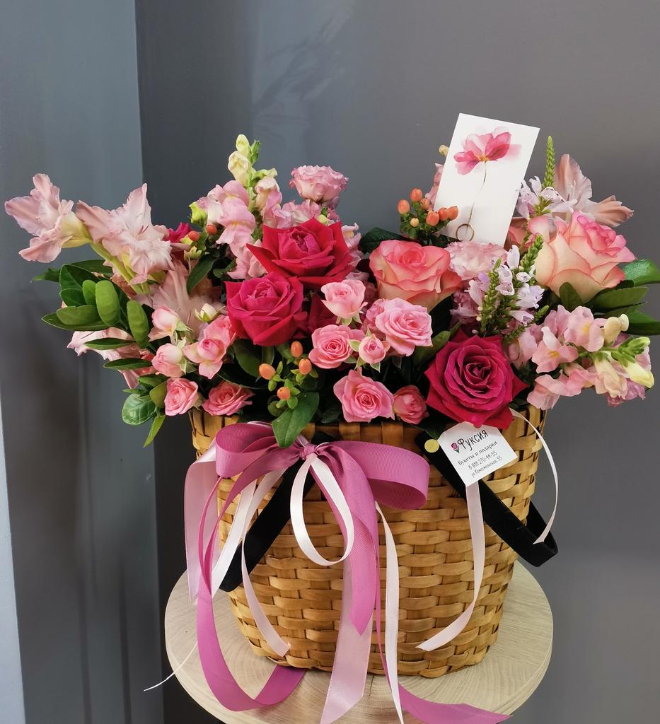 Корзина "Яркие мечты"