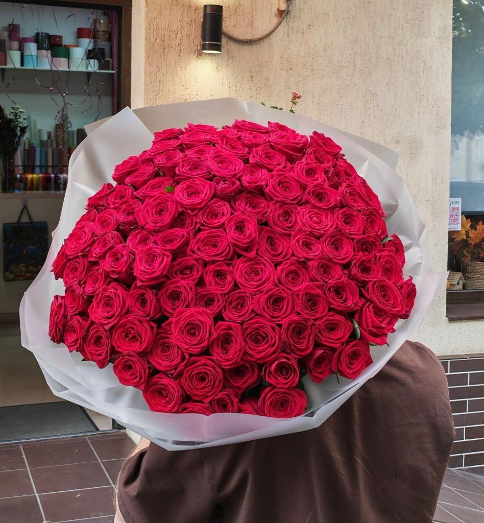 101 красная роза