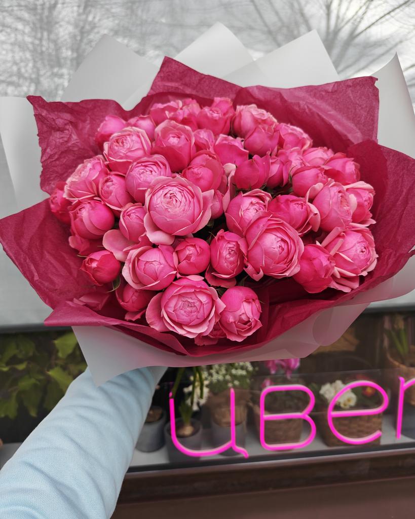 Букет  пионовидных роз сильва