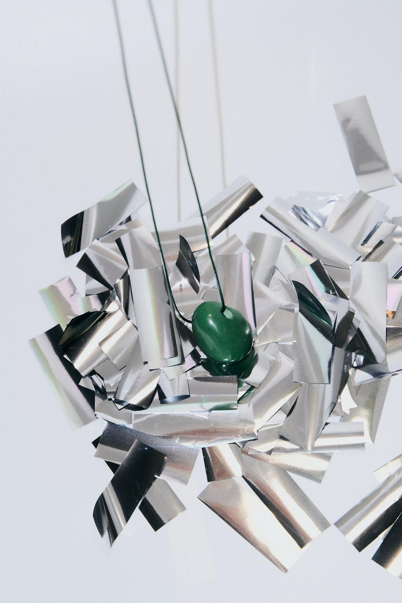 Подвеска Green olive