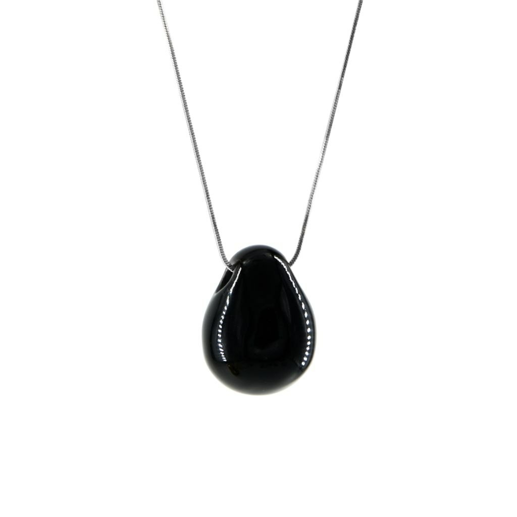 Подвеска Black olive на цепочке