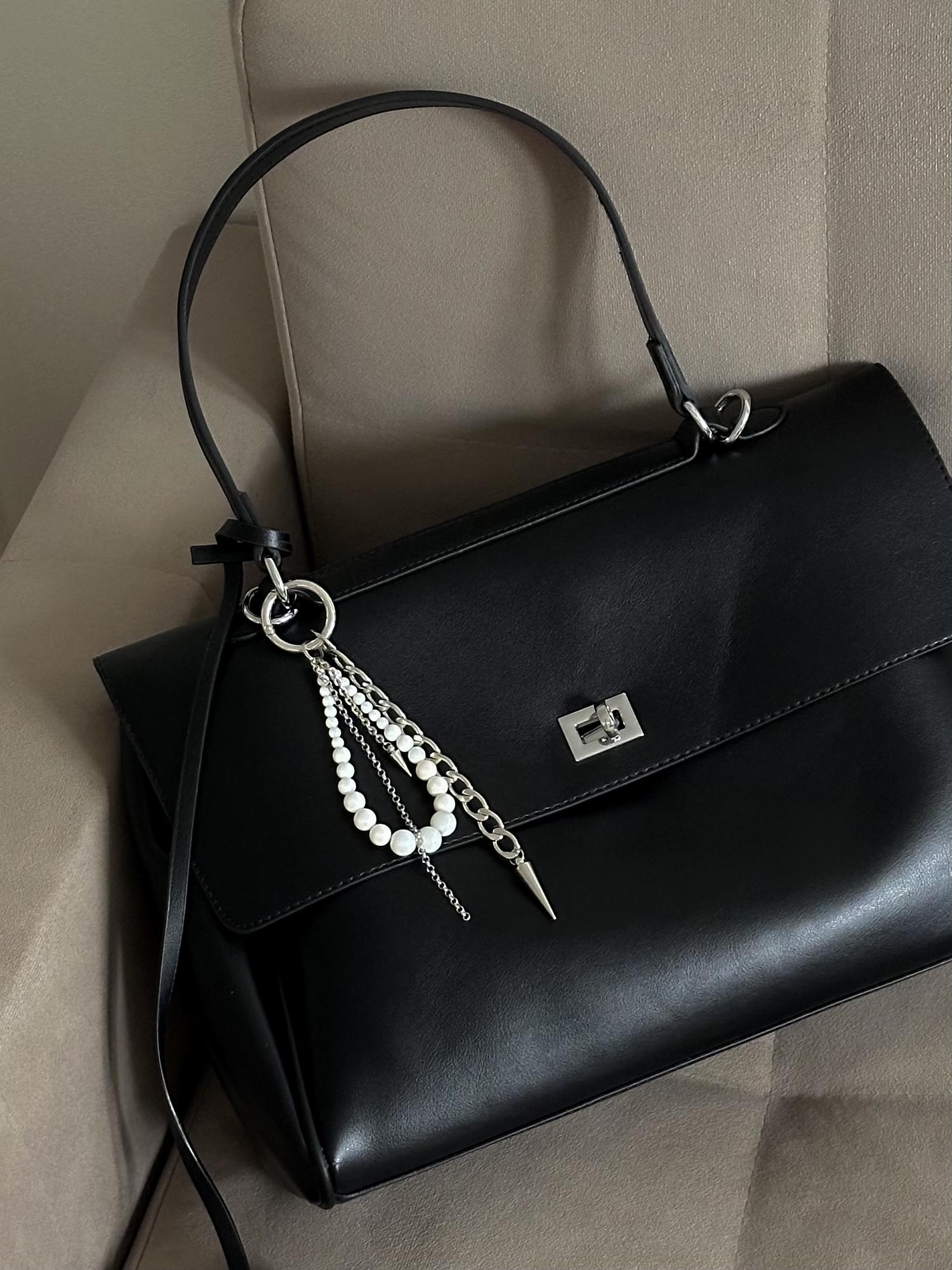 Обвес на сумку белый агат