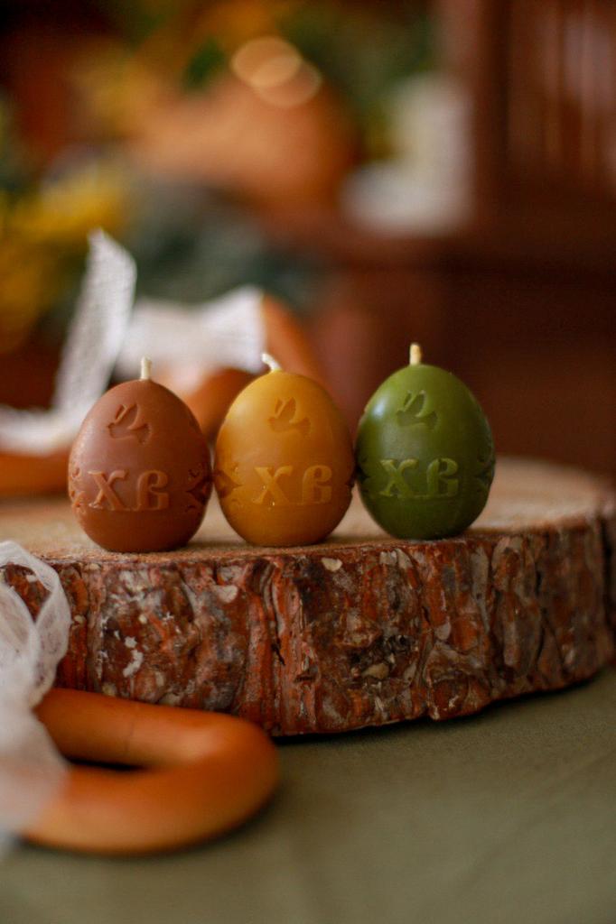 Свеча яйцо «ХВ голуби»