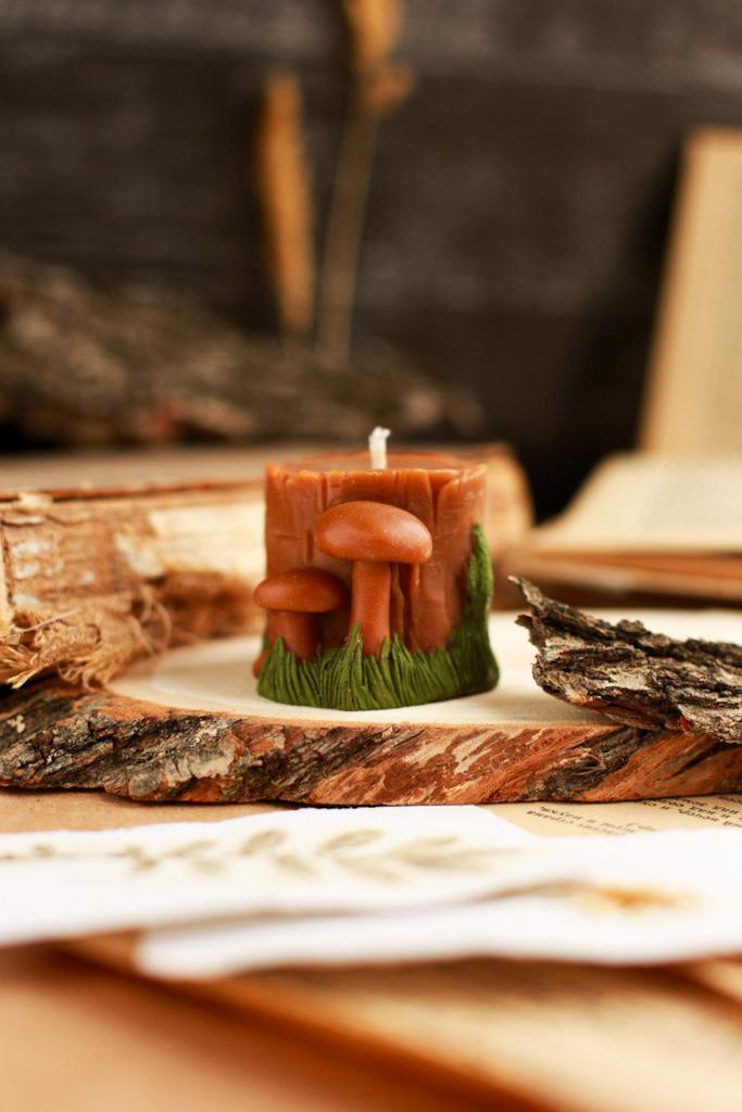 Свеча «Пенек дуб»