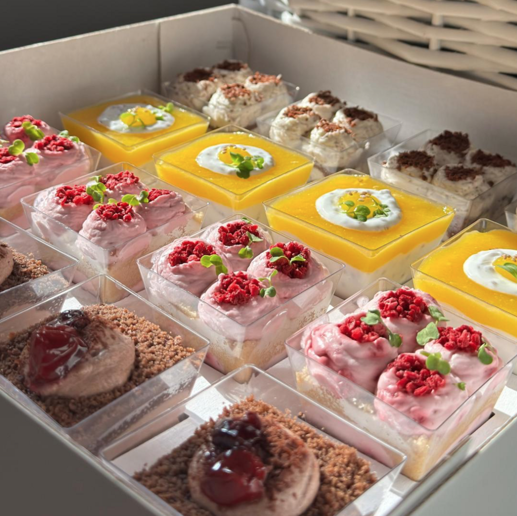 ДЕСЕРТНЫЙ СЕТ "МИНИ ТРАЙФЛЫ"