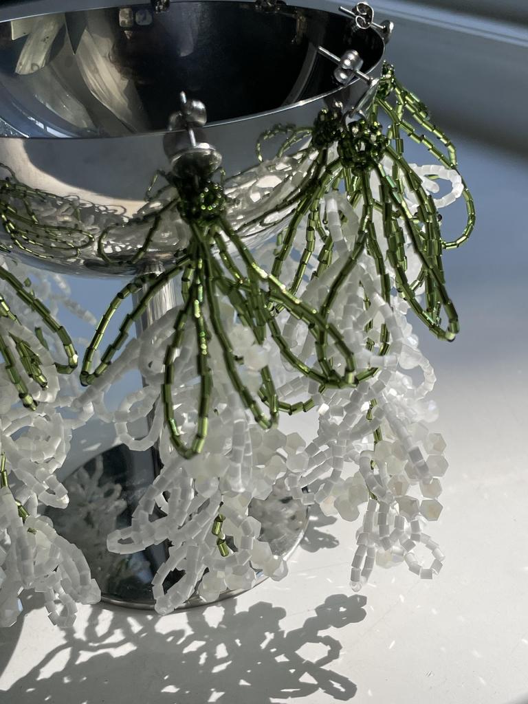 Люпины белые