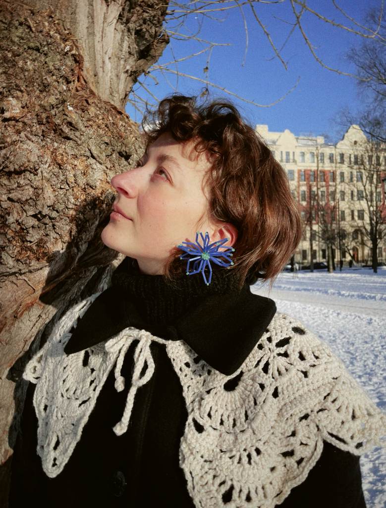 Георгины синие