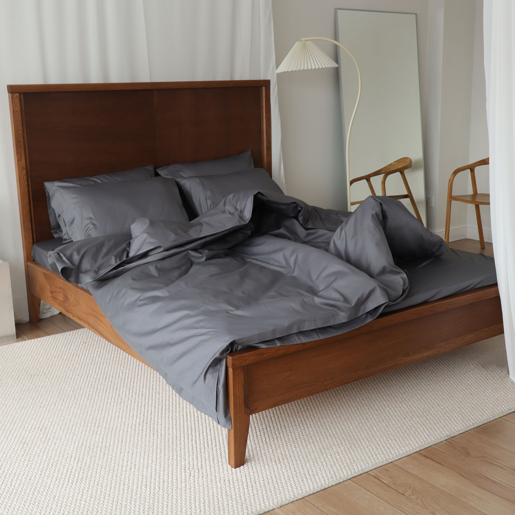 ПОСТЕЛЬНОЕ БЕЛЬЕ ИЗ МАКО-САТИНА "GRAPHITE"