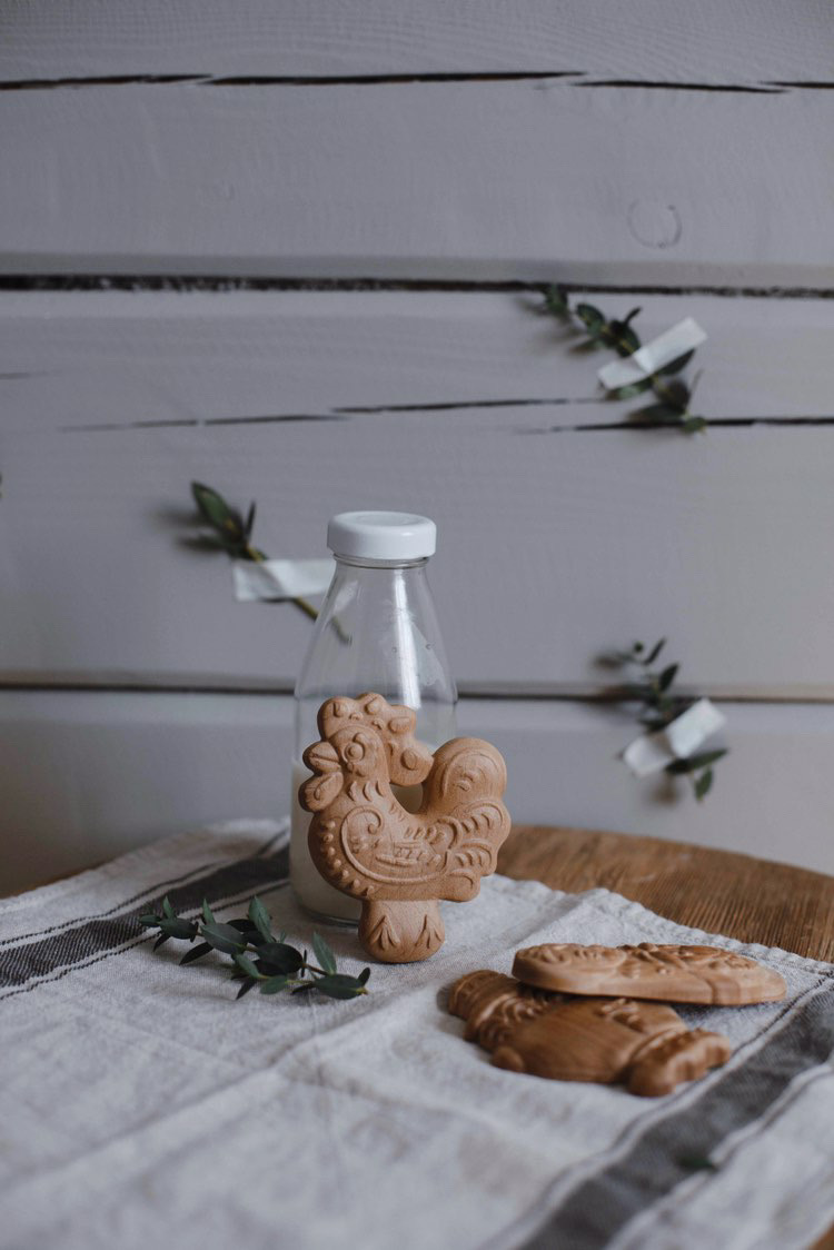 Деревянный петушок — игрушка пряник