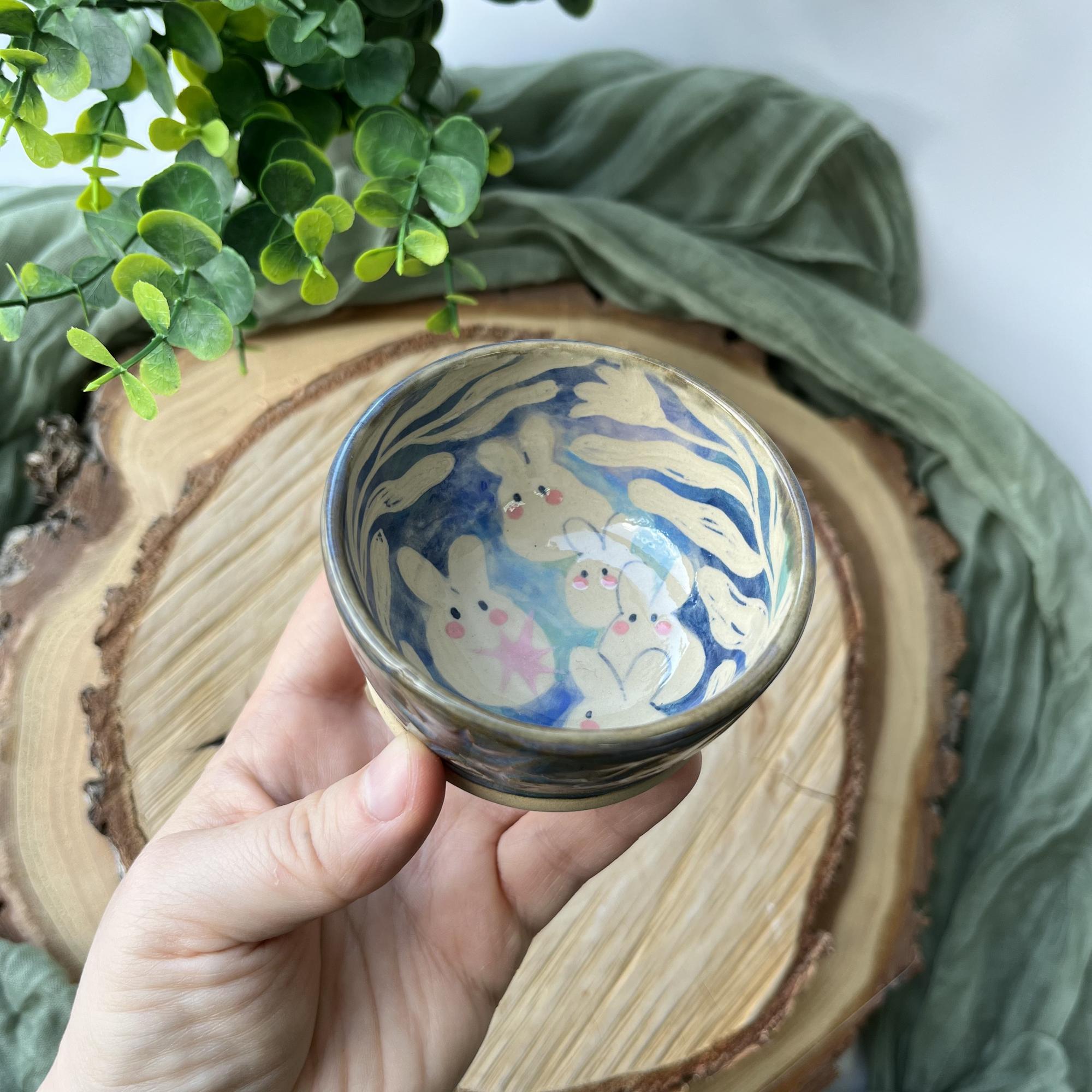 Большая пиала с подглазурной росписью и эффектарной глазурью