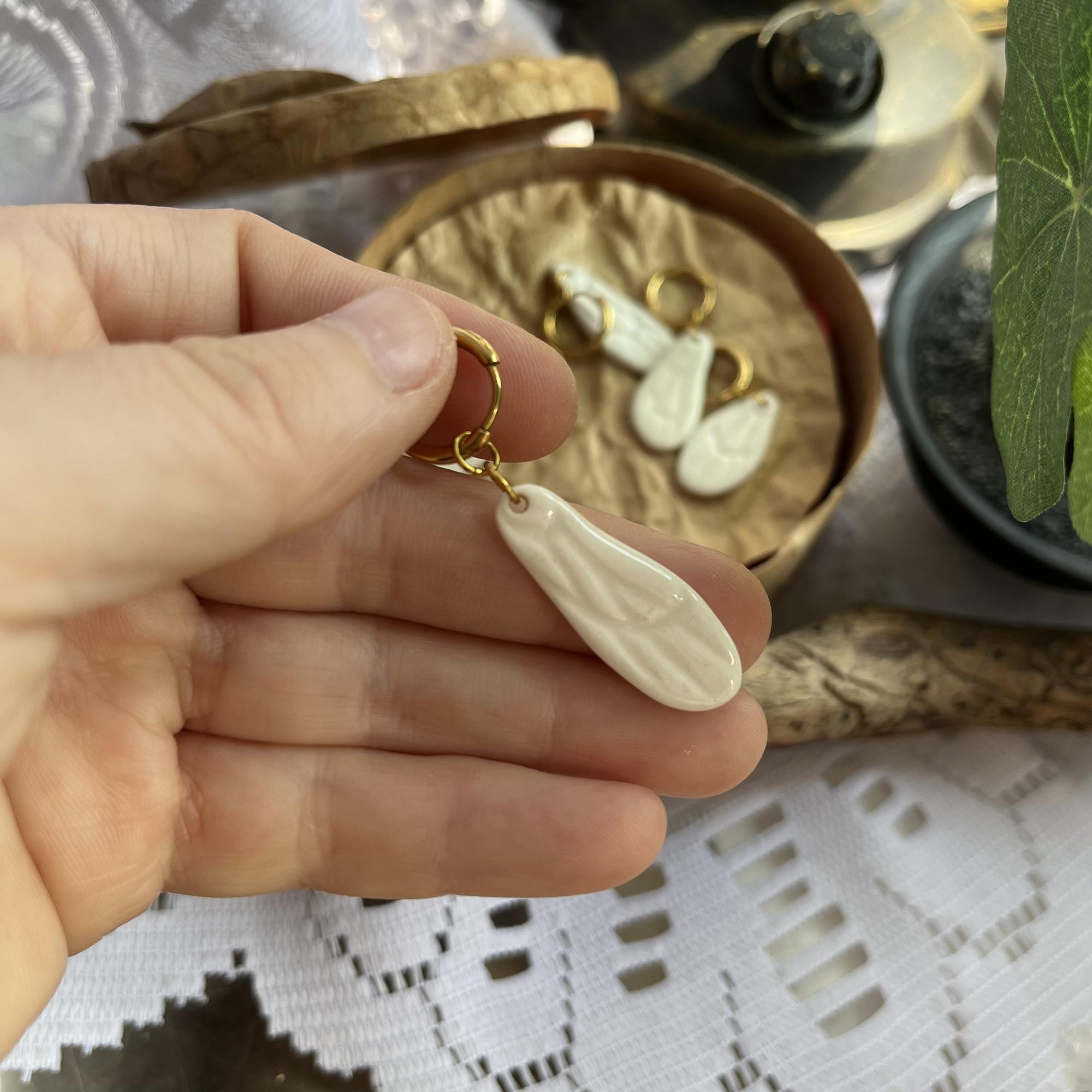 Моносерьга крылышко феи