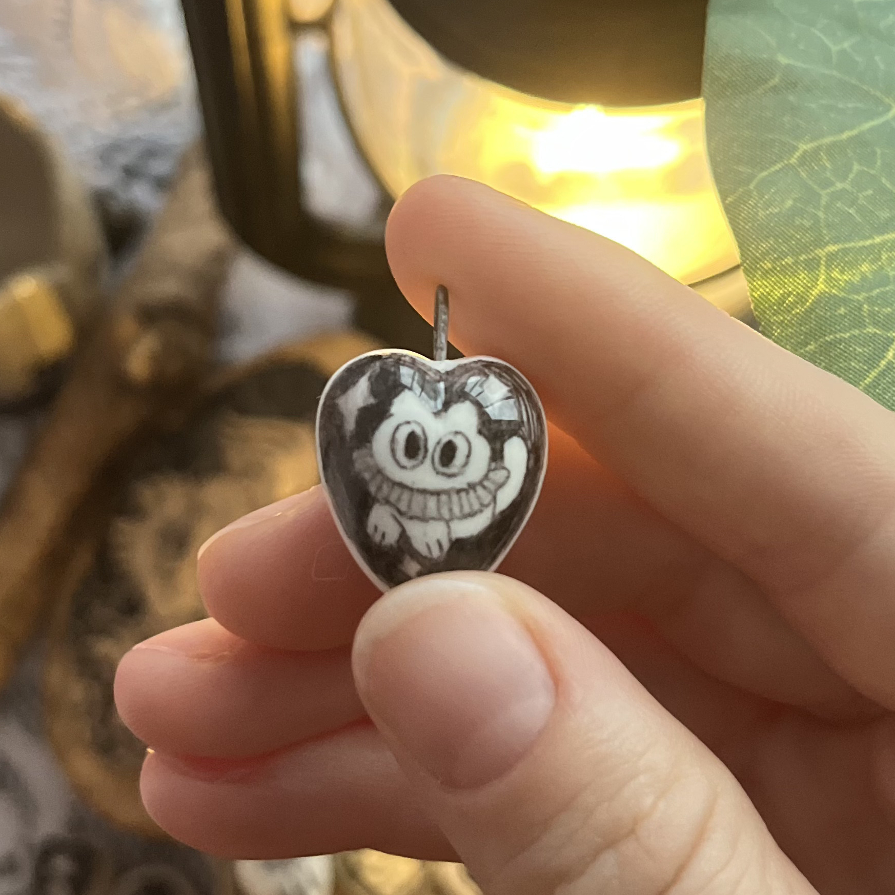 Кулончик/моносерьга сердце с котиком в воротничке ✶