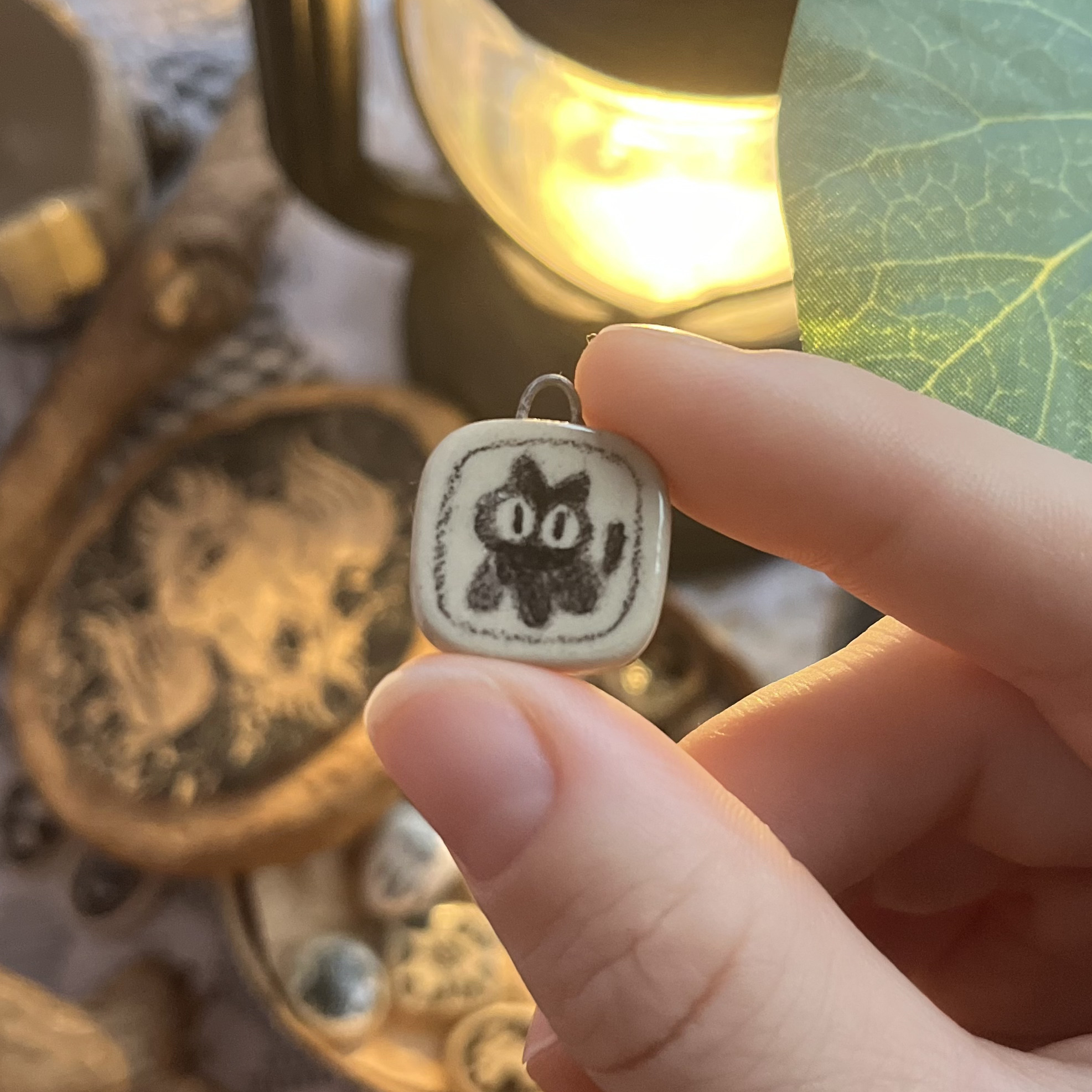 Кулончик/моносерьга котик в рамочке