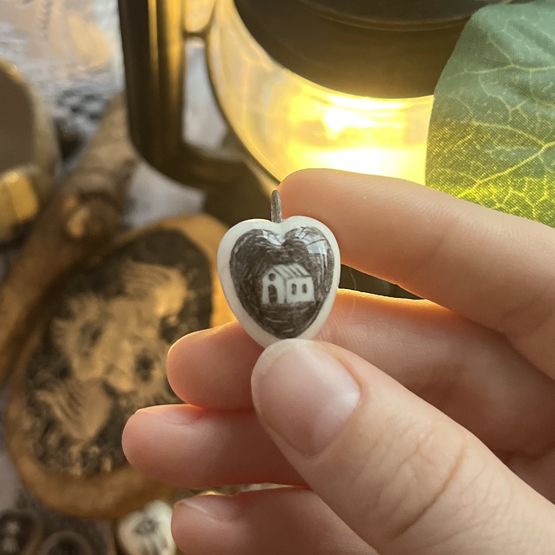 Кулончик/моносерьга сердце с домиком