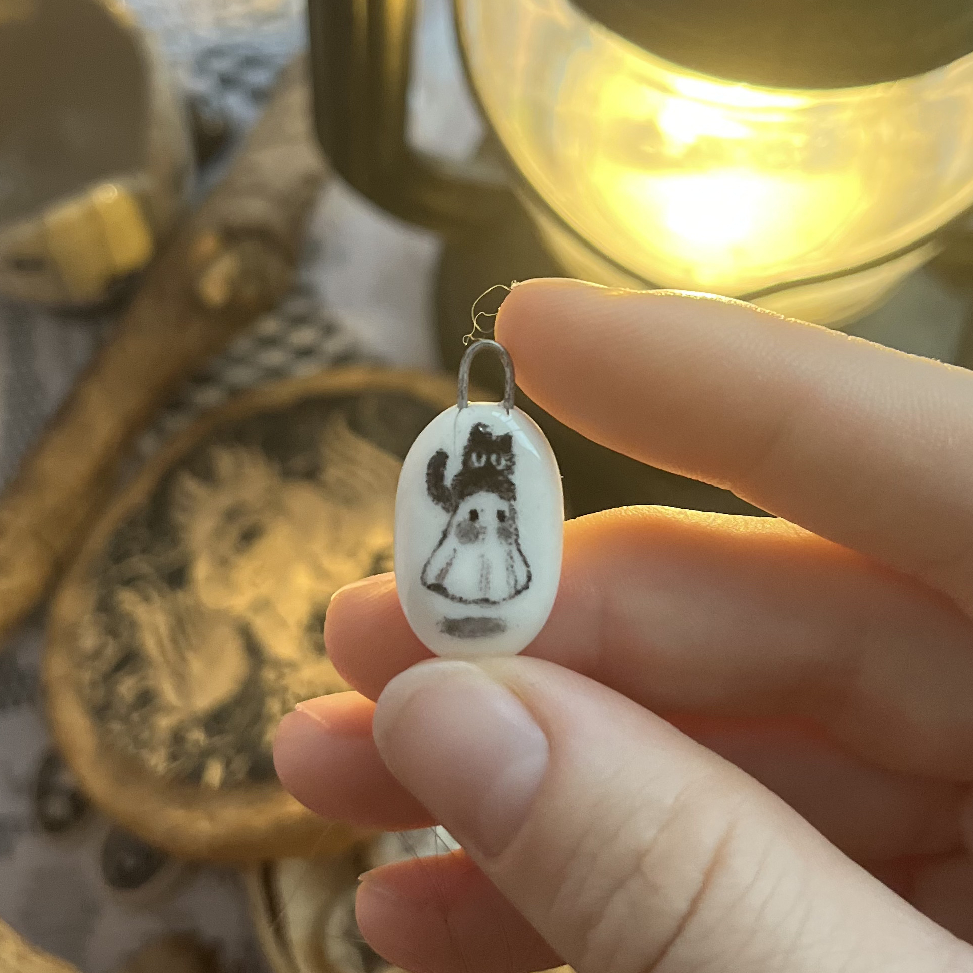 Кулончик/моносерьга с призраком и котиком