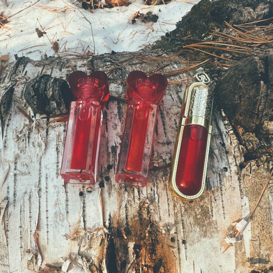 Блеск для губ "Вишневый поцелуй"