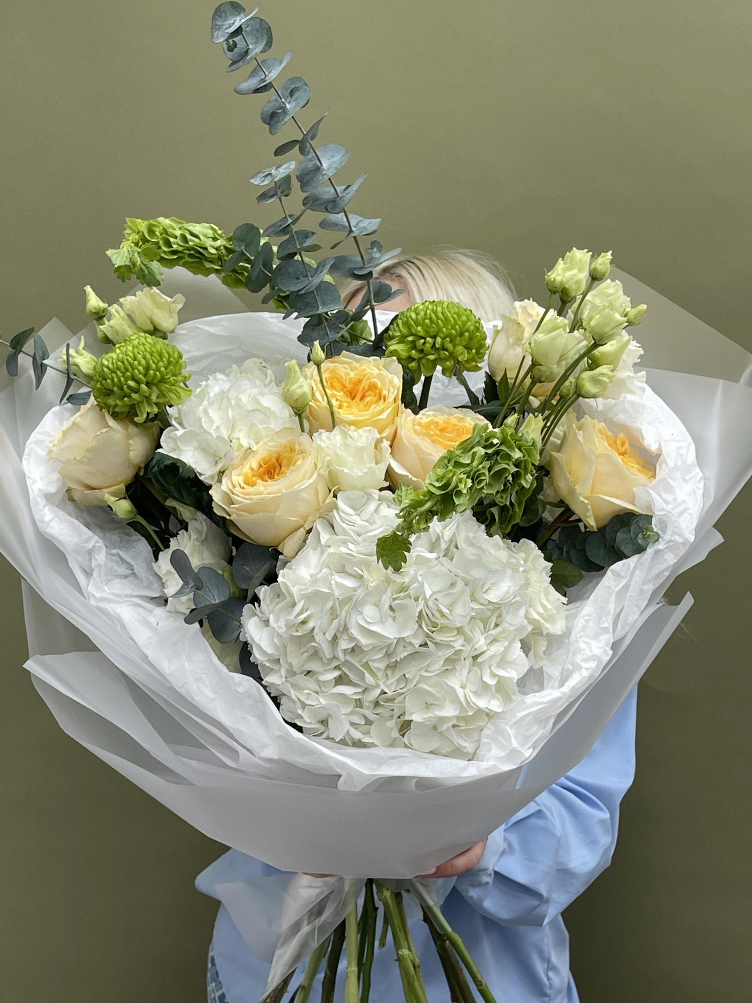 Авторский букет №23560