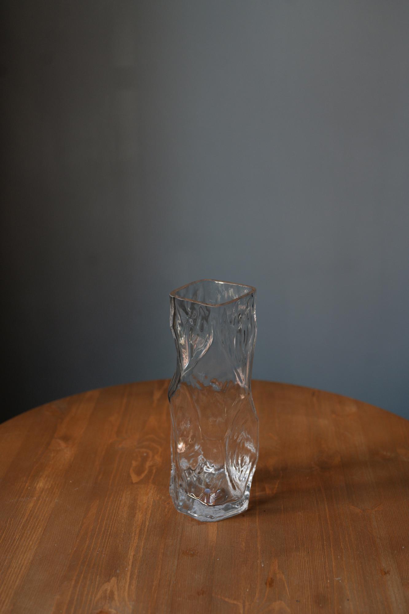 Ваза прямоугольная волна