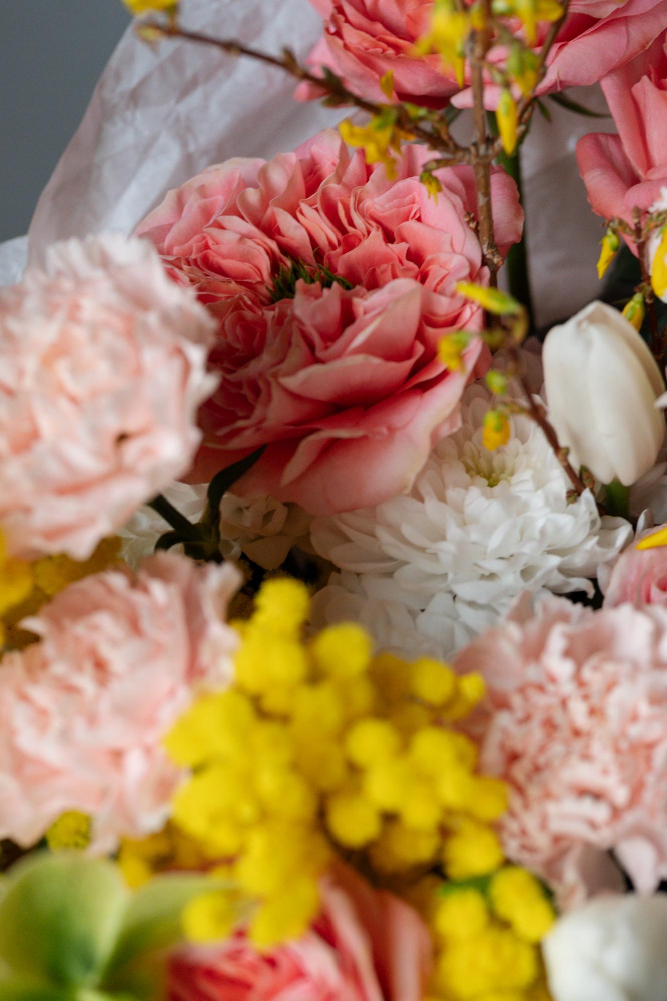 Букет "Праздник весны"