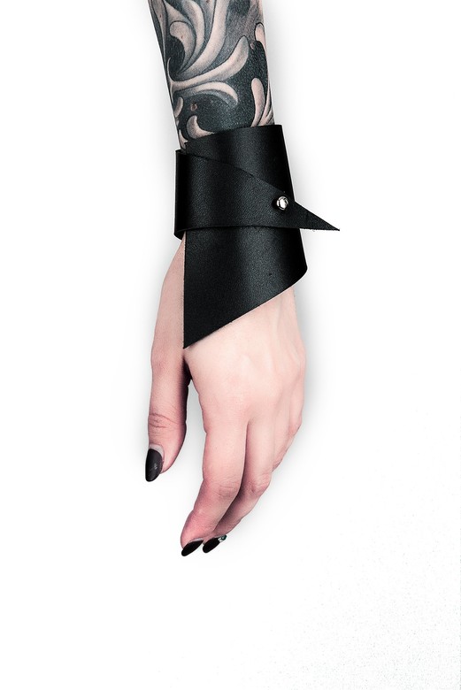 Браслет UMBRA