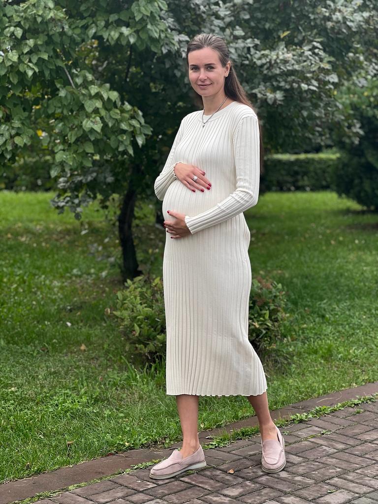 Платье молочное, лапша