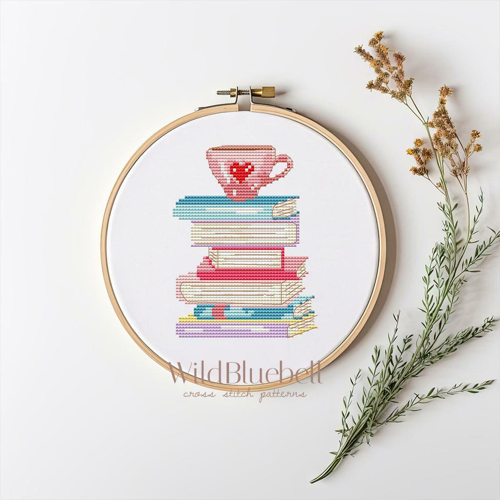Стопка книг. Электронная схема вышивки крестиком