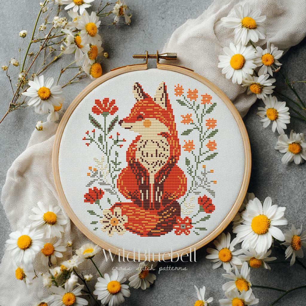 Лисонька в цветах. Электронная схема вышивки крестиком
