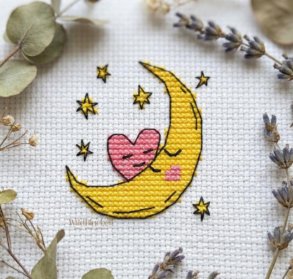 Месяц и сердце. Электронная схема вышивки крестиком