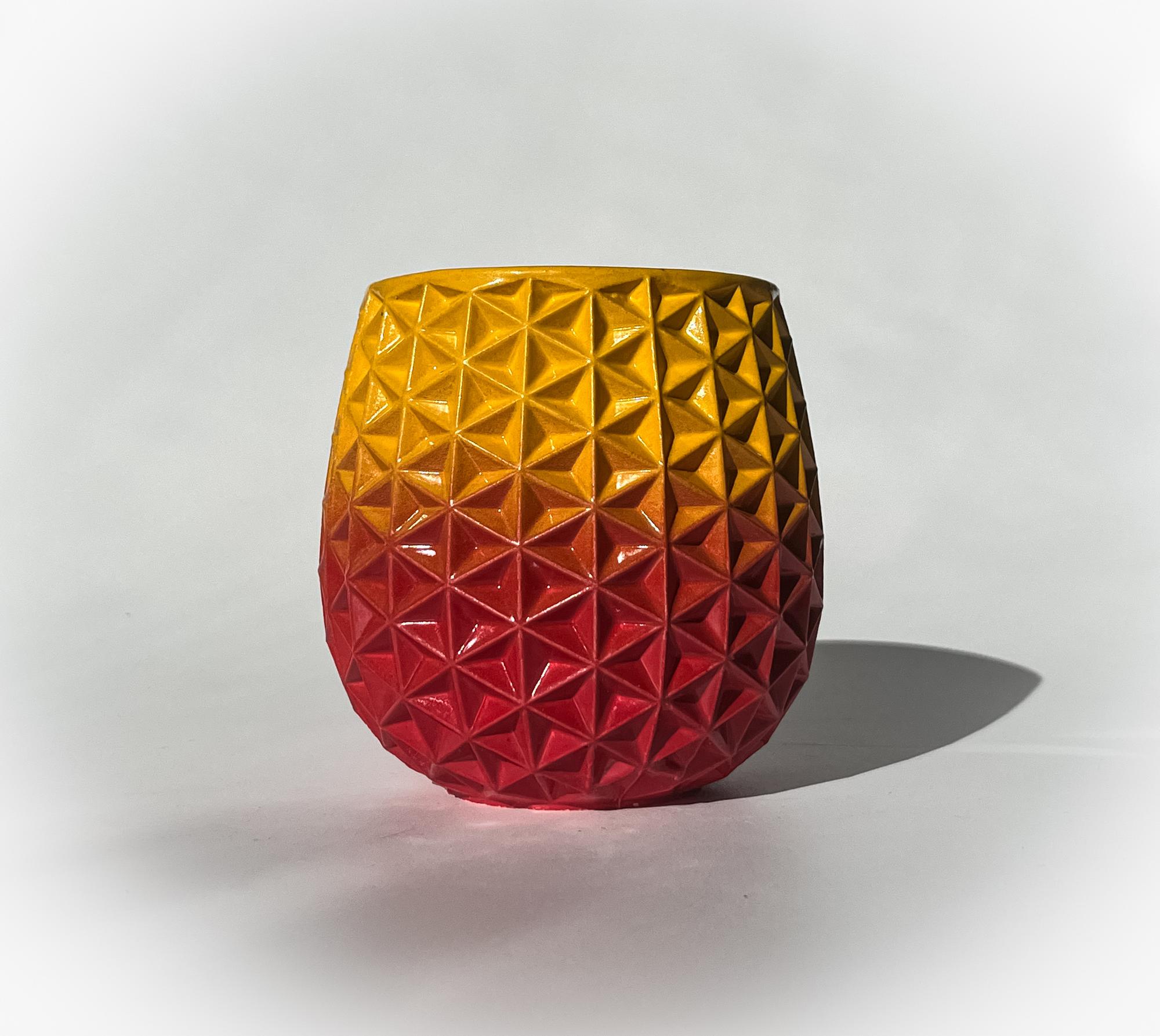 Красно-желтая бочка