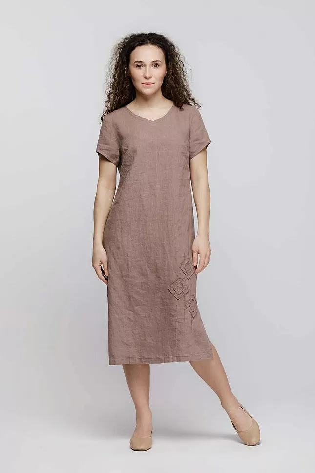 Платье с фактурным орнаментом