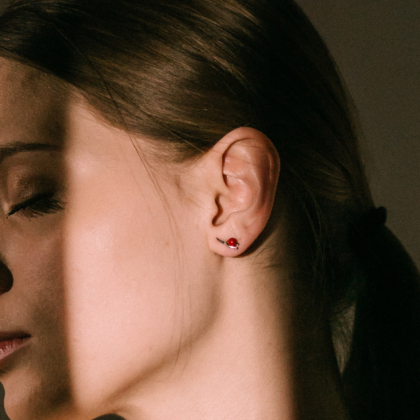 Coral Stud Earrings with Bead – Micro