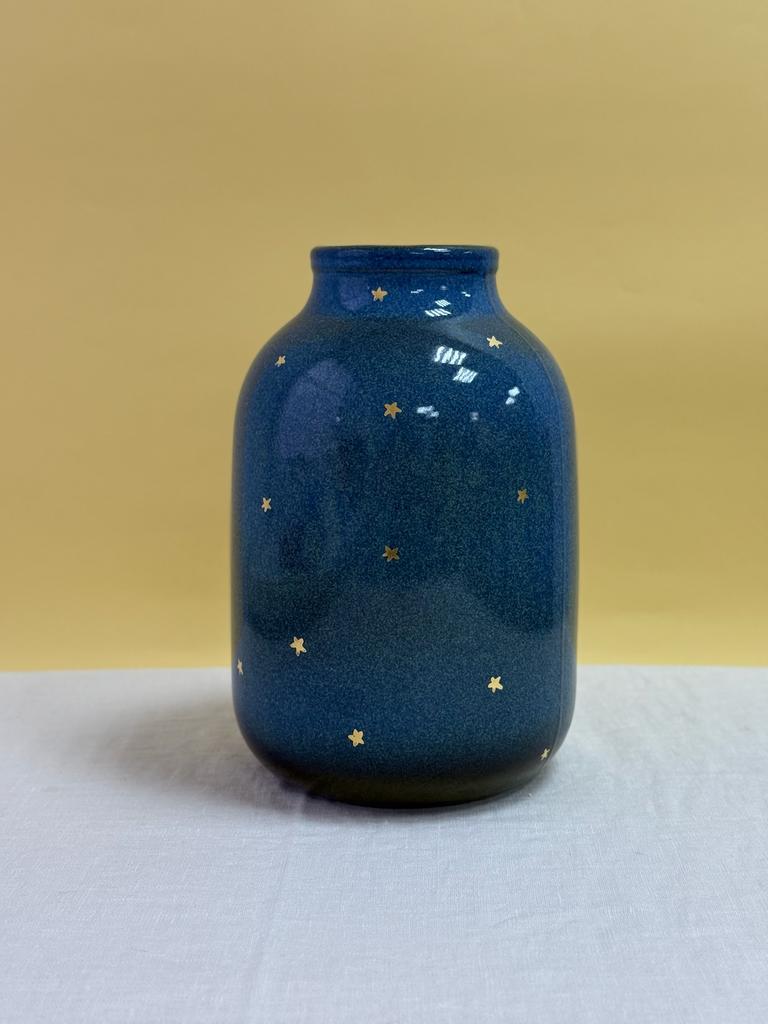 "Трехлитровая" синяя со звездами