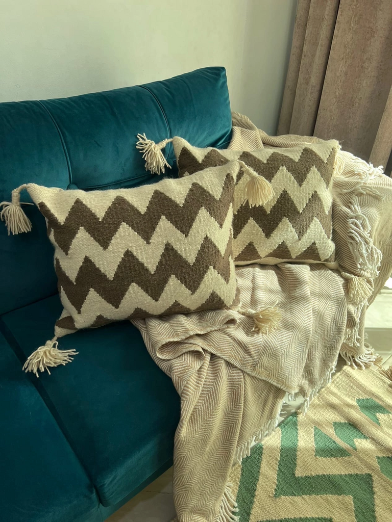 Килим-подушка с наполнителем