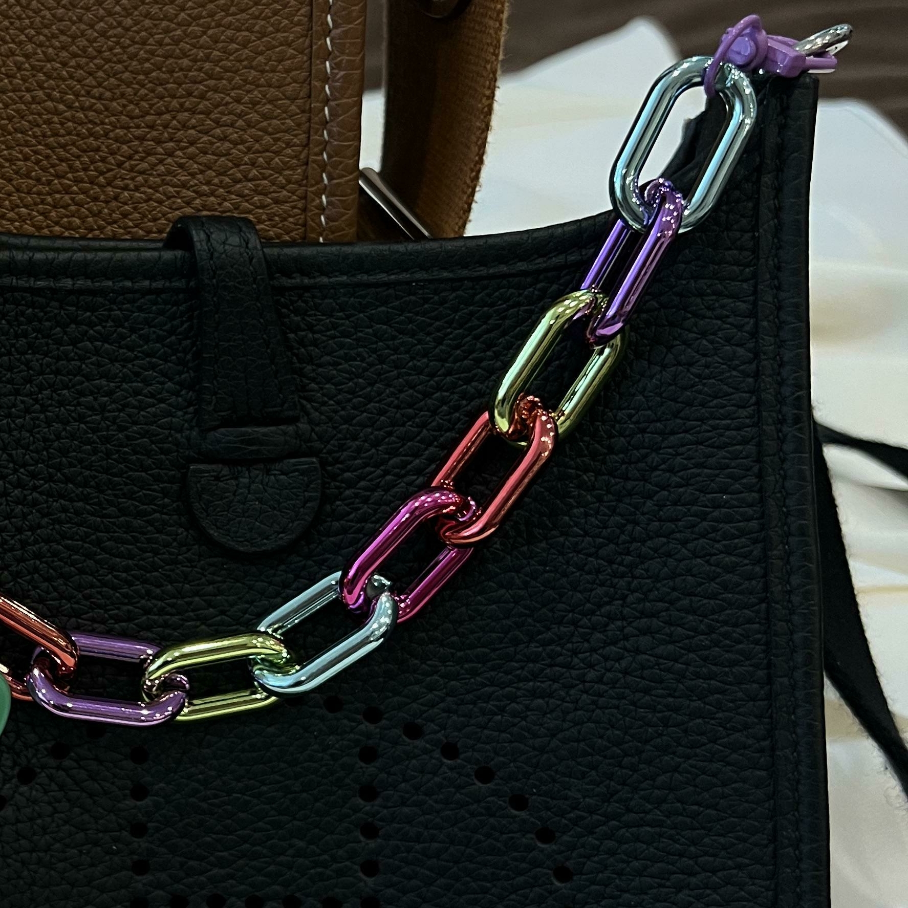 "ПОДВЕСКА НА СУМКУ"