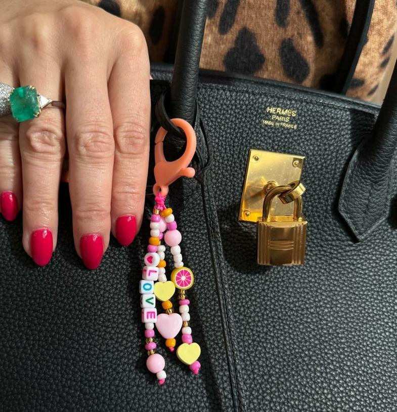 брелок на сумку