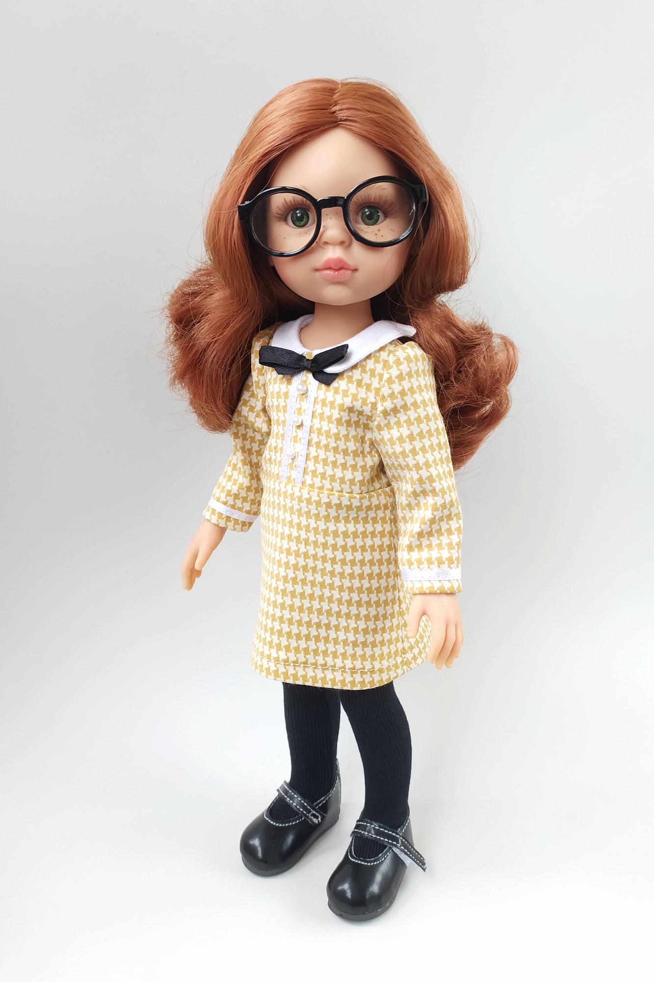 Кукла Кристи в платье и очках