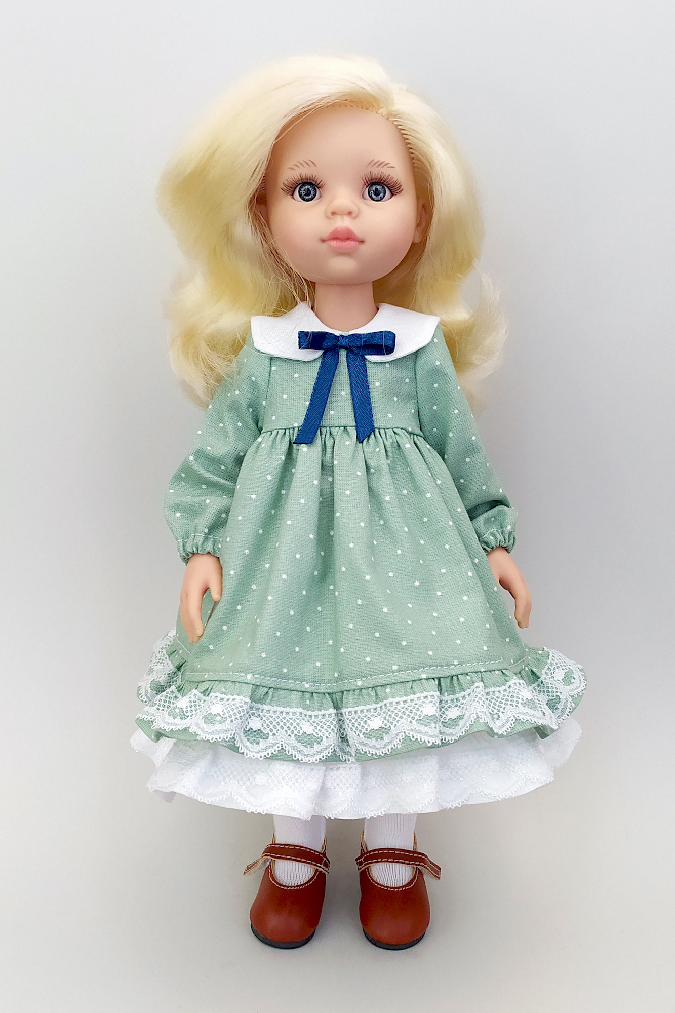 Кукла Клаудия 14771 Paola Reina в платье