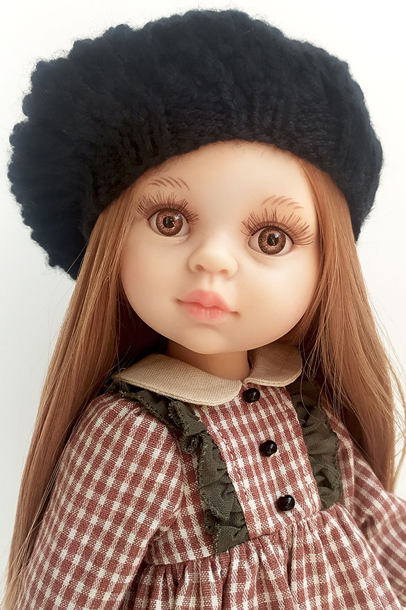 Кукла Кристи 13231 в платье и берете