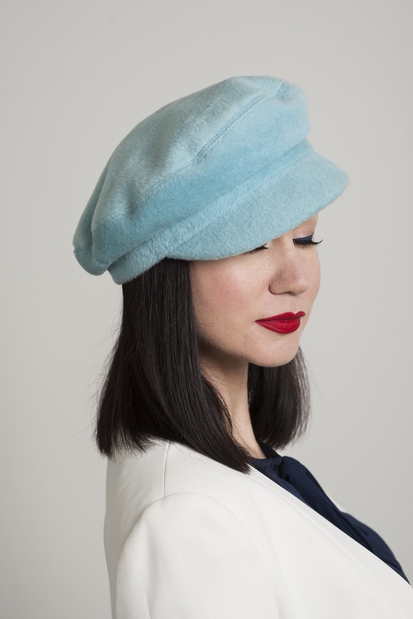 Голубая кепка женская кепи