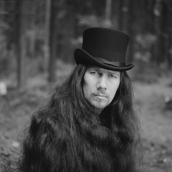 Черный мужской цилиндр Образ с тростью и плащом