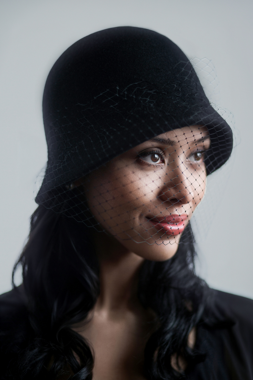 Шляпа клош черная с вуалью