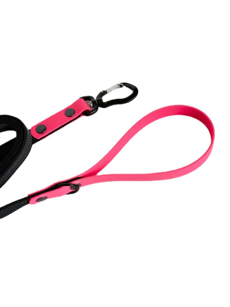 Поводок прорезиненная стропа + биотановые розовые вставки 3 м