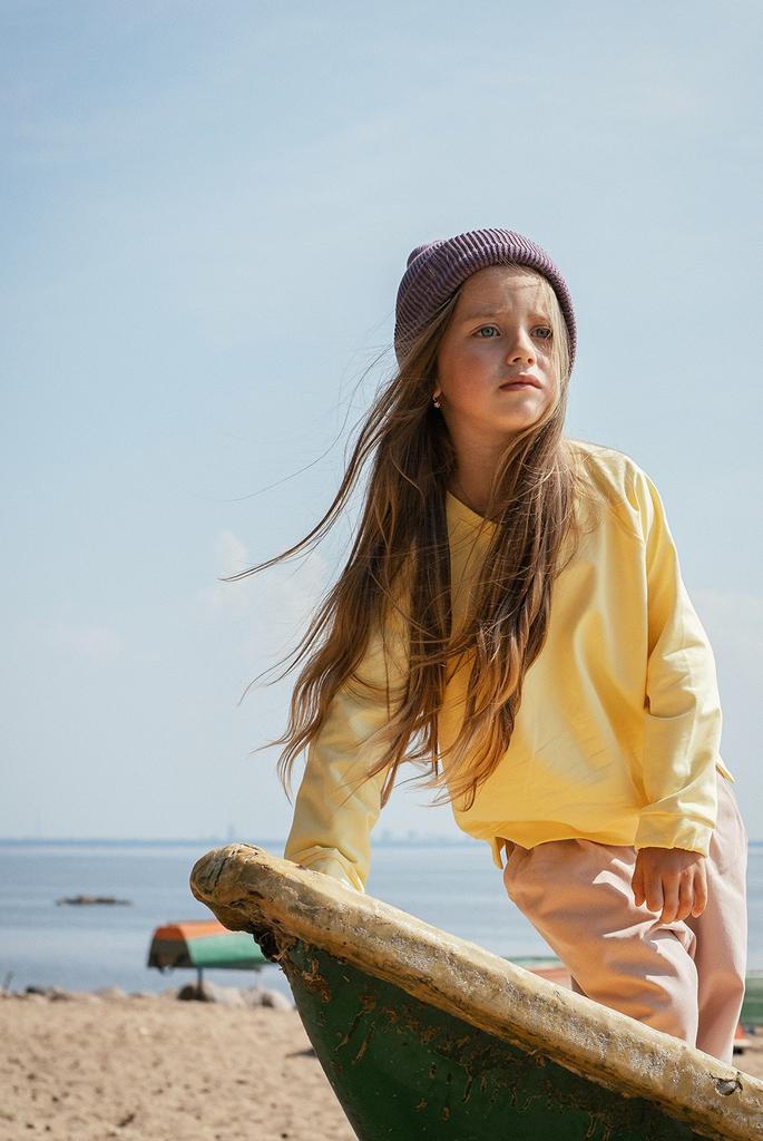 Свитшот оверсайз пастельно-жёлтый