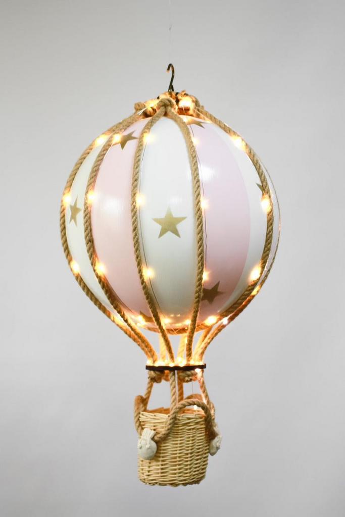 Монгольфьер розовый со звездами и гирляндой