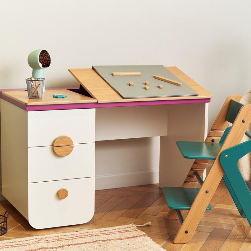 Рабочий стол Markes с цветным подстольем