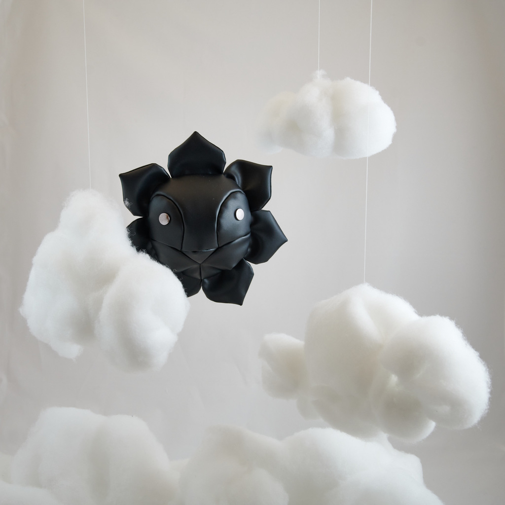 Чёрное солнце